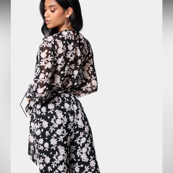 BCBG Floral Culotte Jumpsuit Long sleeve size small - Picture 6 of 16